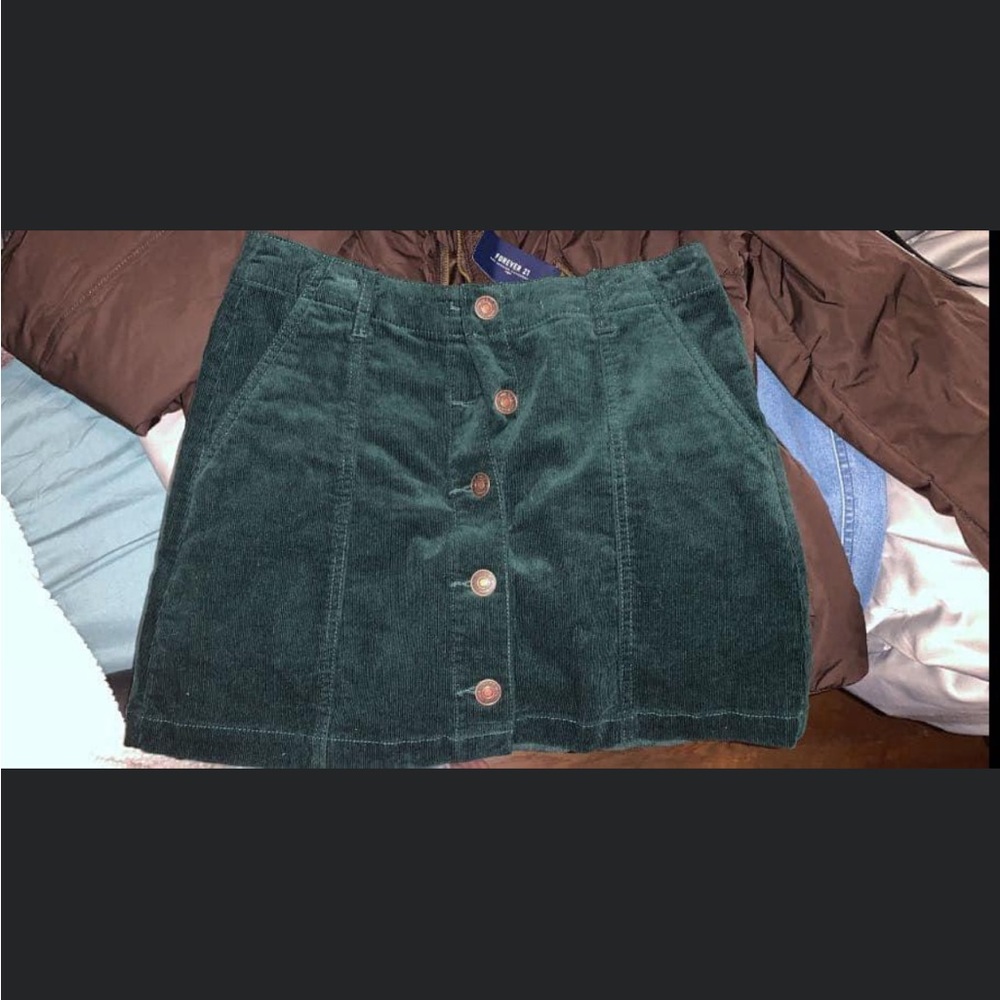 Green Skirt